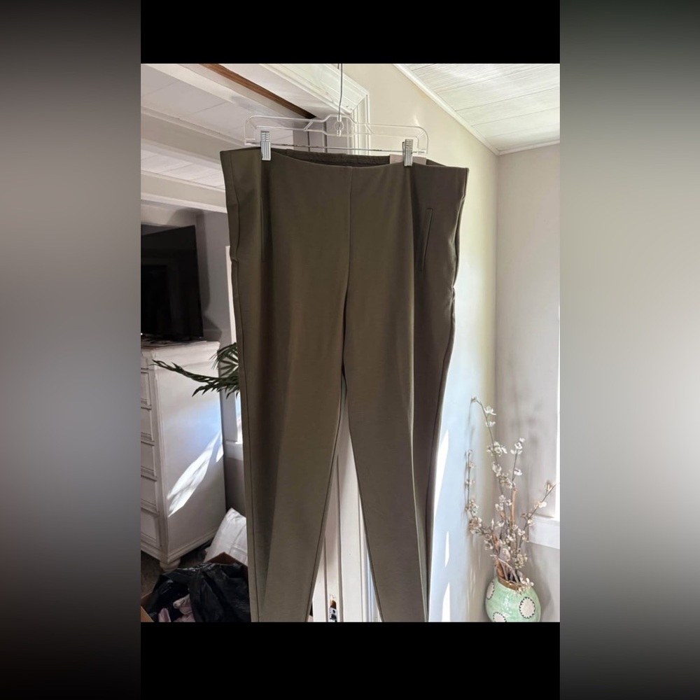 Chico’s Olive Green Women’s Stretch Ponte Pants